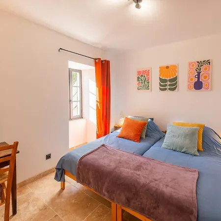 Alba - Les Jardins De Lumiere Feriehus Floressas
