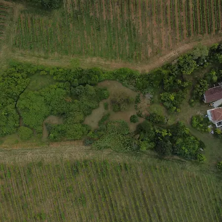 Prázdninový dům Cocon De Charme Et Jardin 1 Ha